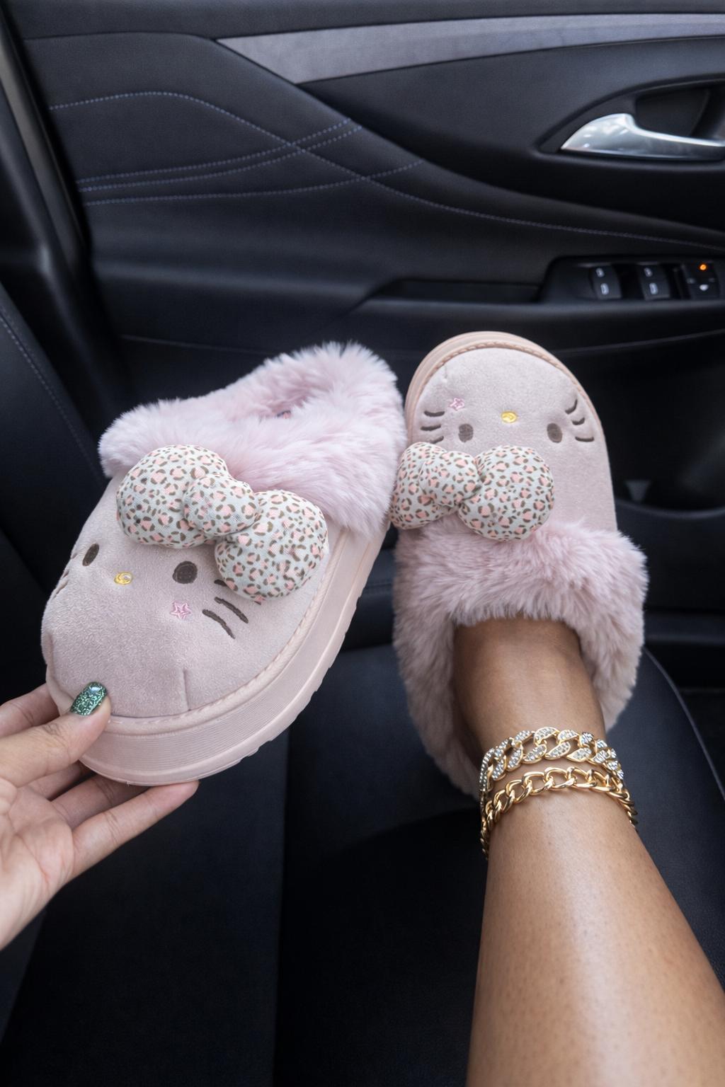 Pink Princess Hello Kitty Slippers